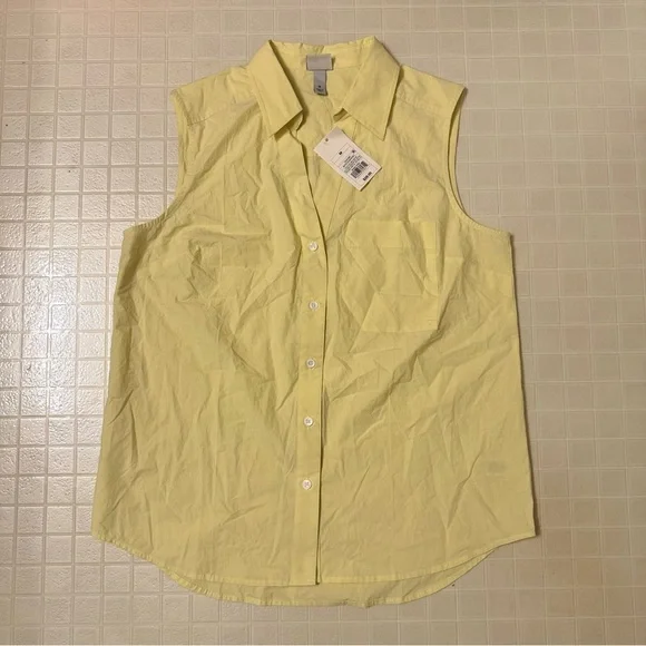 Women's V-Neck Button-Down
Shirt - A New Day Butter Yellow Size M - Picture 2 of 5